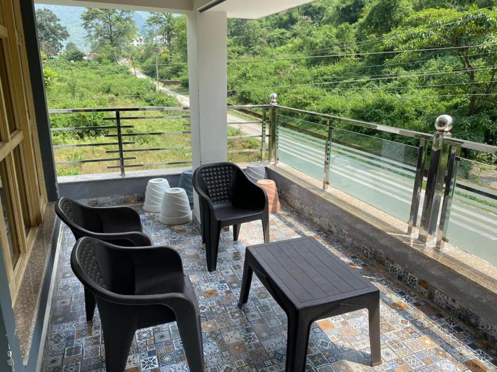 Maldevta Retreat Home Dehradun Ngoại thất bức ảnh