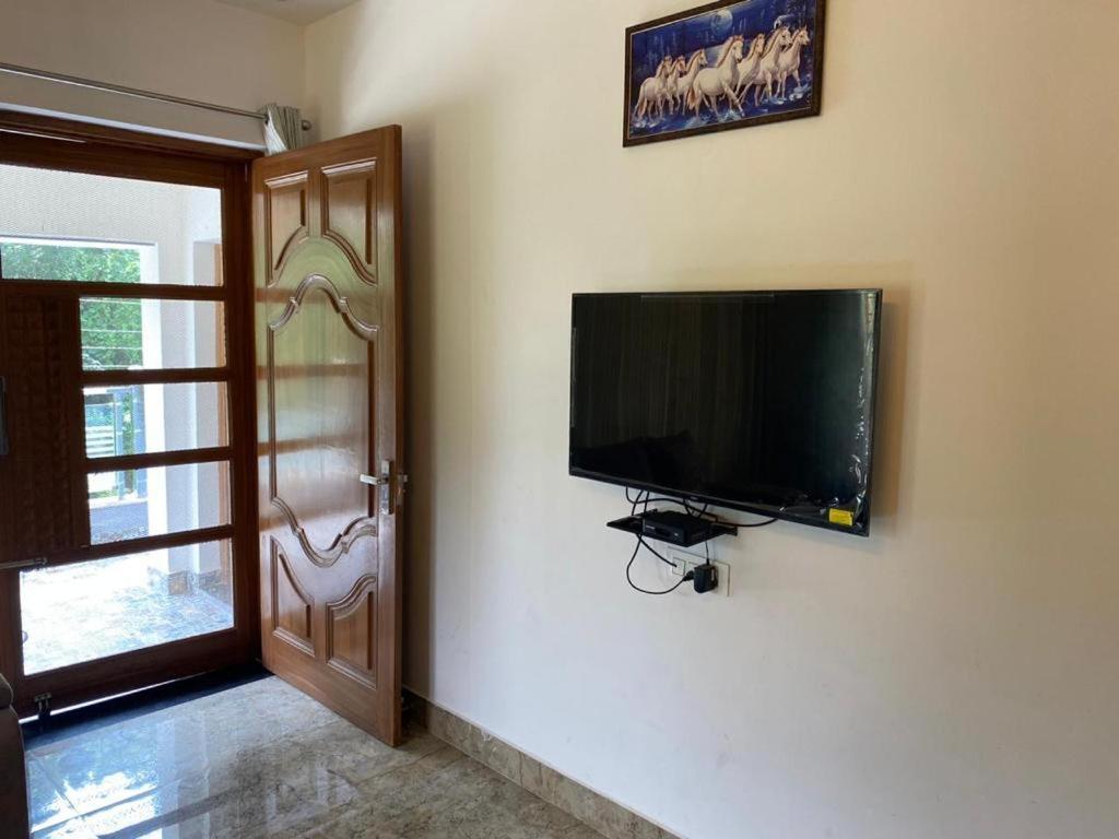 Maldevta Retreat Home Dehradun Ngoại thất bức ảnh
